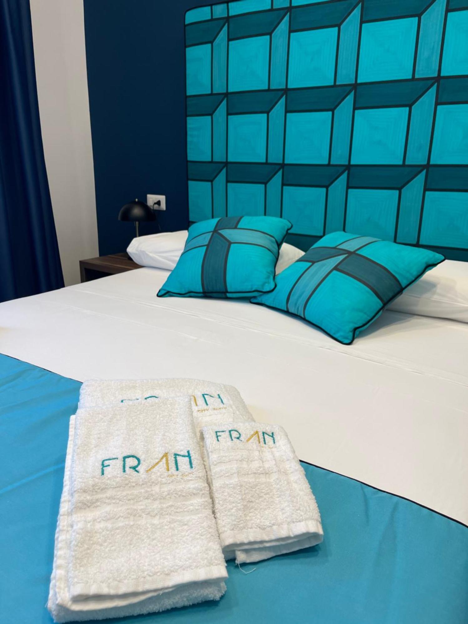 Fran City Suite Vico Equense Esterno foto