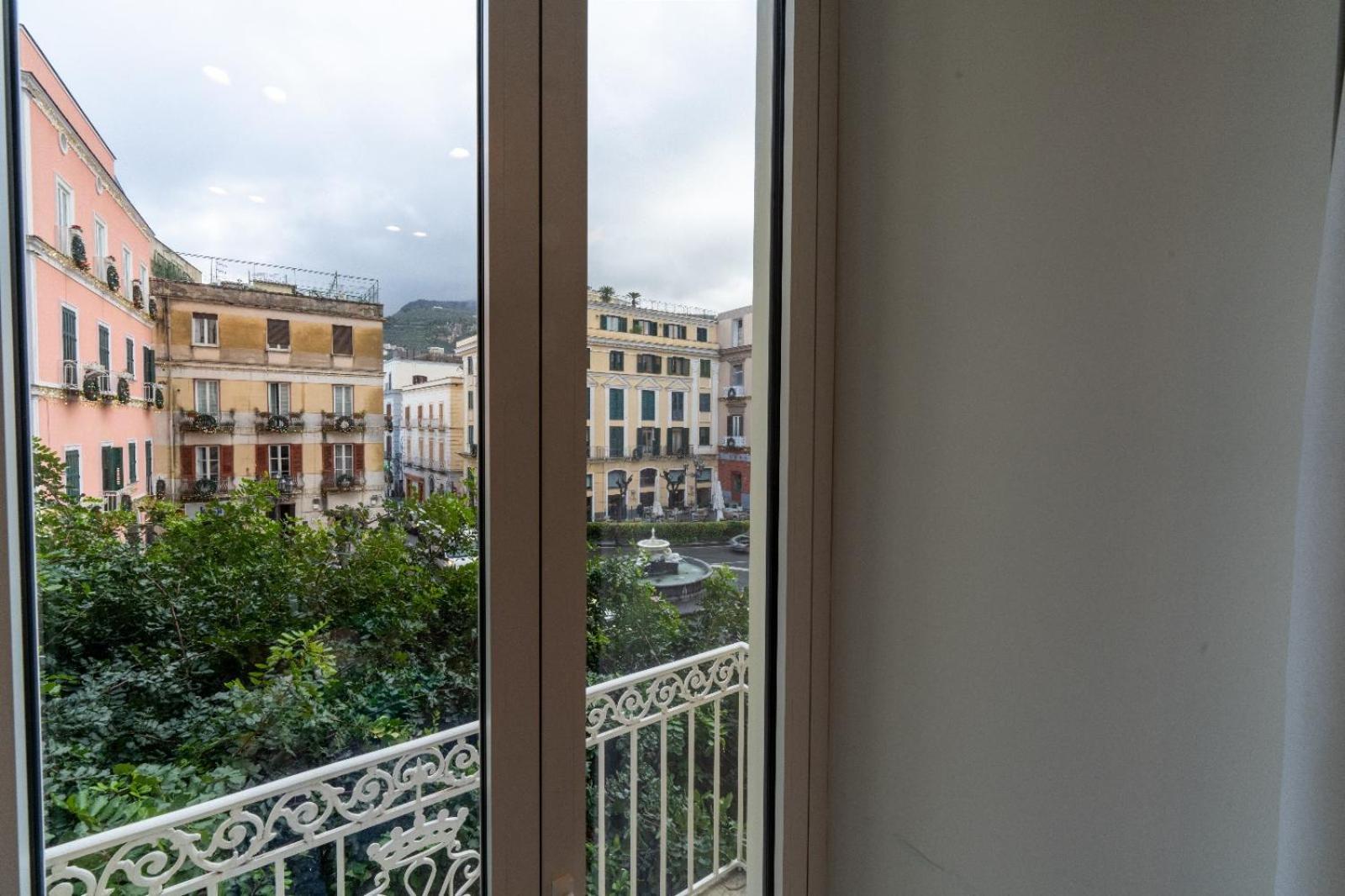 Fran City Suite Vico Equense Esterno foto